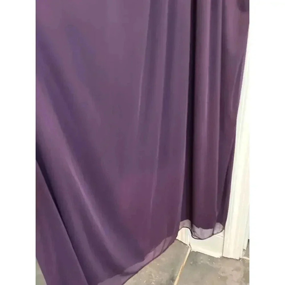 DAVIDS BRIDAL NWT plus size  halter bridesmaid mother of the bride dress size 16 - Picture 4 of 9